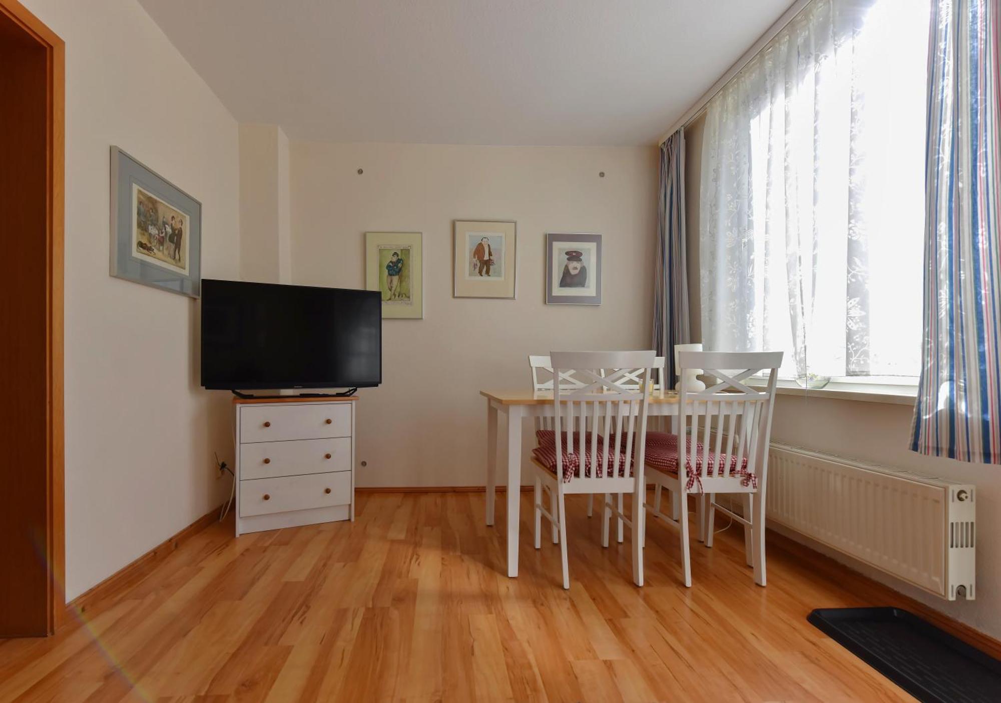 Apartament Cblue "Friedrich Franz", 500 M Zum Strand, Zentral Rostock Zewnętrze zdjęcie